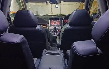 Honda Stream I рестайлинг, 2001 год, 630 000 рублей, 29 фотография