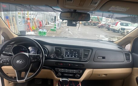 KIA Carnival III, 2020 год, 2 870 000 рублей, 12 фотография