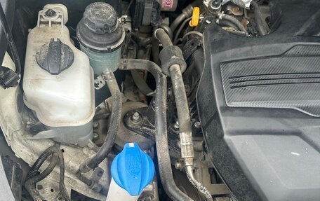 KIA Carnival III, 2020 год, 2 870 000 рублей, 24 фотография