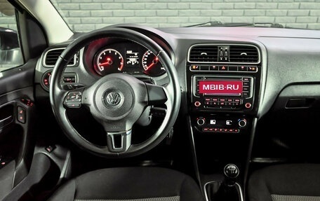Volkswagen Polo VI (EU Market), 2014 год, 950 000 рублей, 15 фотография