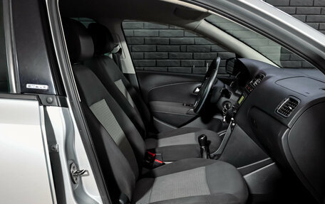 Volkswagen Polo VI (EU Market), 2014 год, 950 000 рублей, 18 фотография