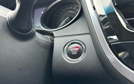 Toyota Camry, 2021 год, 2 990 000 рублей, 10 фотография