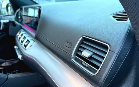 Mercedes-Benz GLS, 2024 год, 14 200 000 рублей, 24 фотография