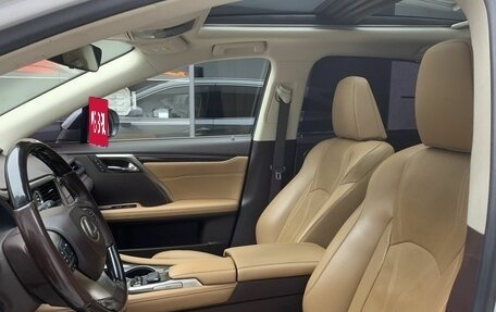 Lexus RX IV рестайлинг, 2019 год, 5 370 000 рублей, 18 фотография