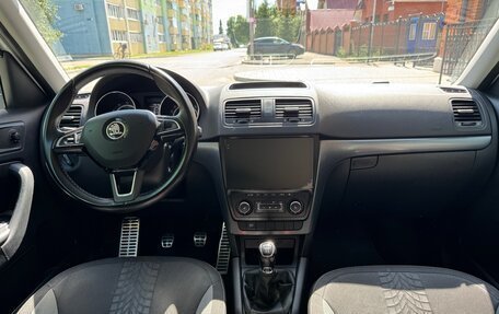 Skoda Yeti I рестайлинг, 2018 год, 1 300 000 рублей, 10 фотография