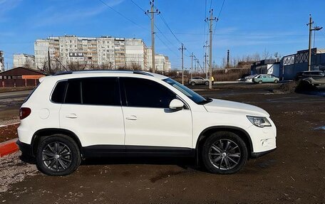 Volkswagen Tiguan I, 2009 год, 949 000 рублей, 3 фотография