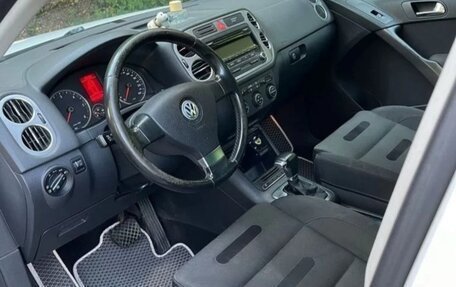 Volkswagen Tiguan I, 2009 год, 949 000 рублей, 5 фотография