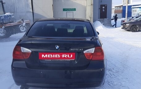 BMW 3 серия, 2006 год, 1 300 000 рублей, 4 фотография