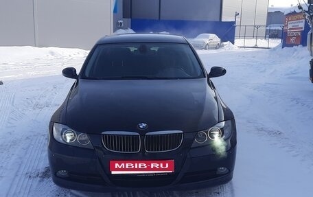 BMW 3 серия, 2006 год, 1 300 000 рублей, 7 фотография