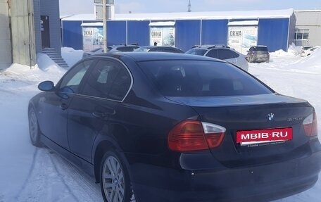 BMW 3 серия, 2006 год, 1 300 000 рублей, 2 фотография