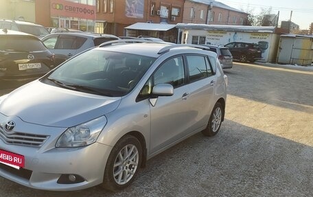 Toyota Verso I, 2012 год, 1 280 000 рублей, 3 фотография
