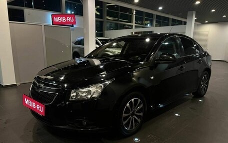Chevrolet Cruze II, 2011 год, 650 000 рублей, 7 фотография