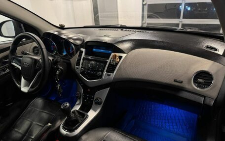 Chevrolet Cruze II, 2011 год, 650 000 рублей, 12 фотография