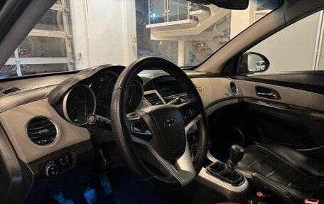 Chevrolet Cruze II, 2011 год, 650 000 рублей, 22 фотография