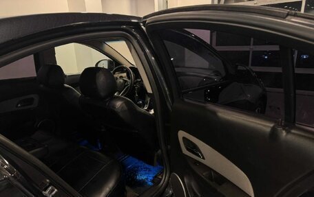 Chevrolet Cruze II, 2011 год, 650 000 рублей, 25 фотография