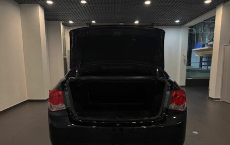 Chevrolet Cruze II, 2011 год, 650 000 рублей, 34 фотография