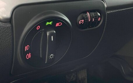 Volkswagen Golf VI, 2011 год, 750 000 рублей, 11 фотография