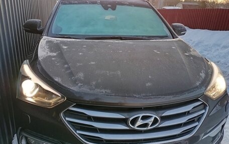 Hyundai Santa Fe III рестайлинг, 2017 год, 2 200 000 рублей, 2 фотография