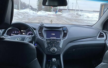 Hyundai Santa Fe III рестайлинг, 2017 год, 2 200 000 рублей, 18 фотография