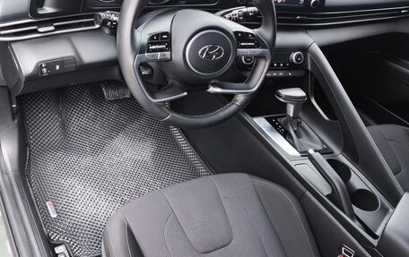 Hyundai Elantra, 2022 год, 2 690 000 рублей, 10 фотография