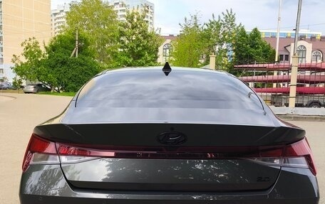 Hyundai Elantra, 2022 год, 2 690 000 рублей, 4 фотография