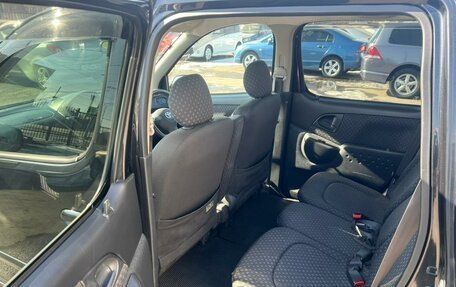 Toyota FunCargo, 2004 год, 549 999 рублей, 11 фотография