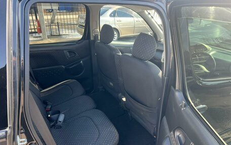 Toyota FunCargo, 2004 год, 549 999 рублей, 13 фотография