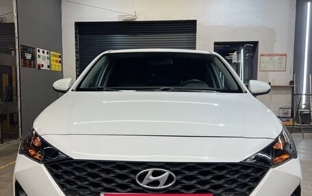 Hyundai Solaris II рестайлинг, 2020 год, 1 150 000 рублей, 2 фотография