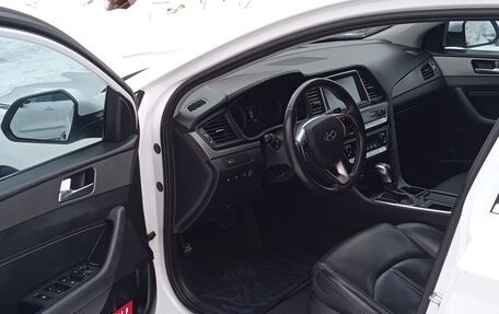 Hyundai Sonata VII, 2019 год, 2 200 000 рублей, 7 фотография