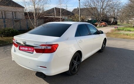 Toyota Camry, 2014 год, 2 300 000 рублей, 4 фотография