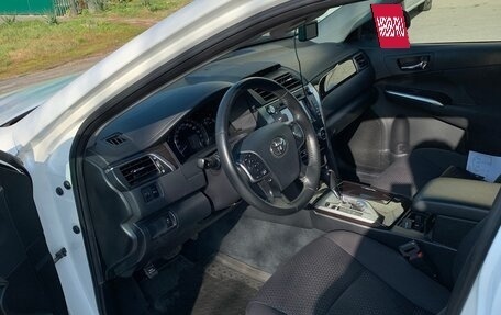 Toyota Camry, 2014 год, 2 300 000 рублей, 8 фотография