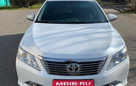 Toyota Camry, 2014 год, 2 300 000 рублей, 11 фотография