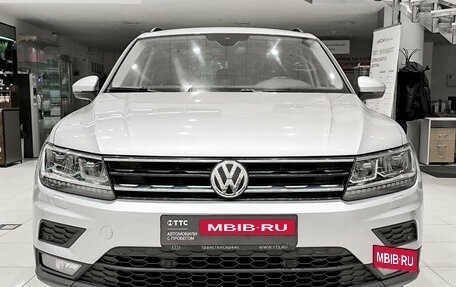 Volkswagen Tiguan II, 2019 год, 2 350 000 рублей, 2 фотография