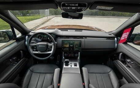 Land Rover Range Rover IV рестайлинг, 2023 год, 26 500 000 рублей, 30 фотография