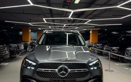 Mercedes-Benz GLE, 2024 год, 13 600 000 рублей, 2 фотография