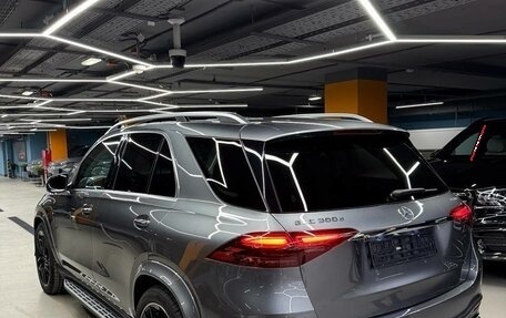 Mercedes-Benz GLE, 2024 год, 13 600 000 рублей, 3 фотография