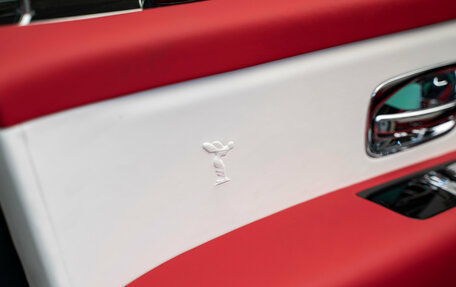 Rolls-Royce Cullinan, 2024 год, 43 500 000 рублей, 9 фотография