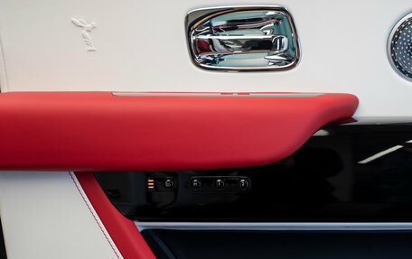 Rolls-Royce Cullinan, 2024 год, 43 500 000 рублей, 18 фотография