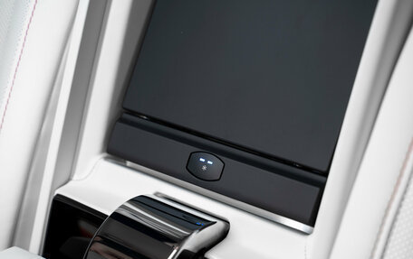 Rolls-Royce Cullinan, 2024 год, 43 500 000 рублей, 27 фотография