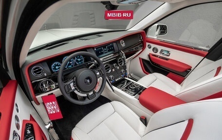 Rolls-Royce Cullinan, 2024 год, 43 500 000 рублей, 36 фотография