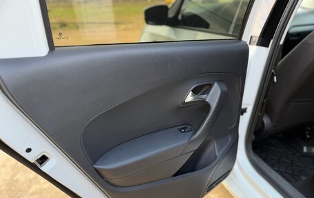 Volkswagen Polo VI (EU Market), 2017 год, 880 000 рублей, 18 фотография