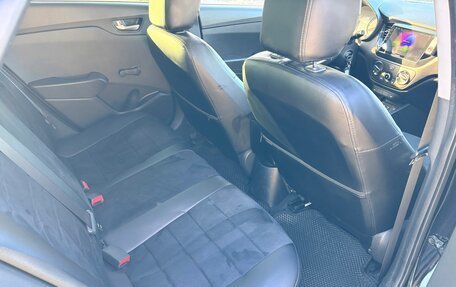 Hyundai Solaris II рестайлинг, 2017 год, 1 350 000 рублей, 10 фотография