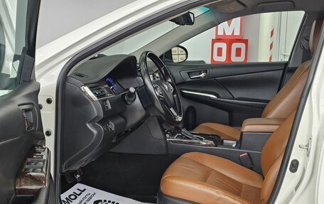 Toyota Camry, 2017 год, 2 589 000 рублей, 11 фотография