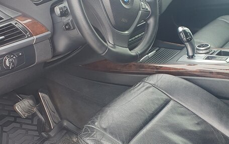 BMW X5, 2010 год, 1 950 000 рублей, 16 фотография