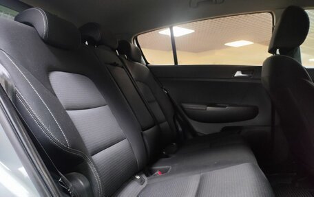 KIA Sportage IV рестайлинг, 2019 год, 2 150 000 рублей, 14 фотография