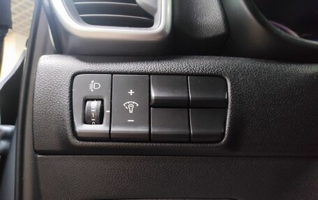 KIA Sportage IV рестайлинг, 2019 год, 2 150 000 рублей, 18 фотография