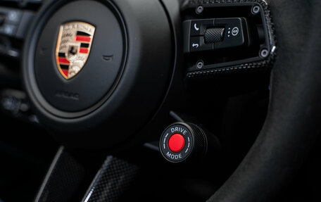 Porsche Cayenne III, 2024 год, 27 500 000 рублей, 23 фотография