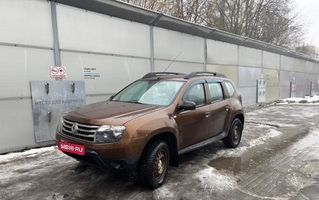 Renault Duster I рестайлинг, 2014 год, 1 000 000 рублей, 1 фотография