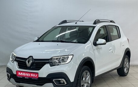 Renault Sandero II рестайлинг, 2020 год, 1 159 000 рублей, 1 фотография