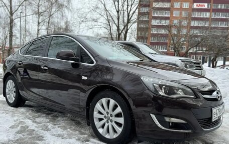 Opel Astra J, 2013 год, 830 000 рублей, 16 фотография